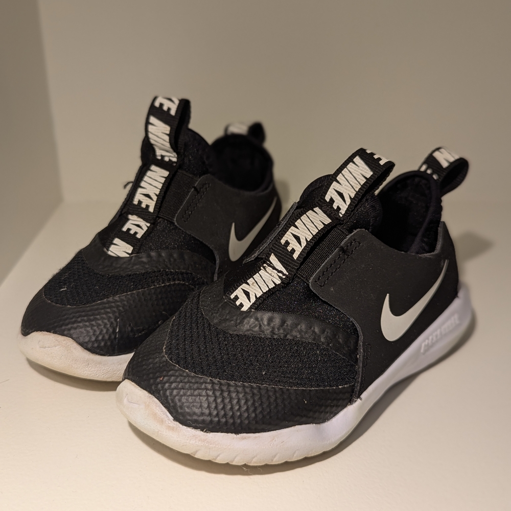 Nike Kids Black Slip-On Shoes
